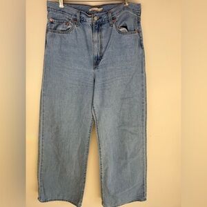 Levi's Light Blue Relaxed Fit Jeans